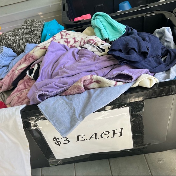 Huge Clothes Lot Bundles - Picture 9 of 17